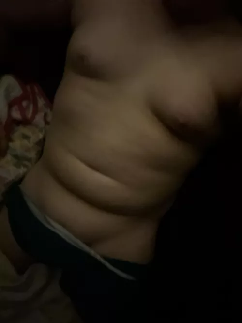 I’m so fucking horny I need a top to dominate me