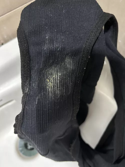 Leave it in the sink for you babe!