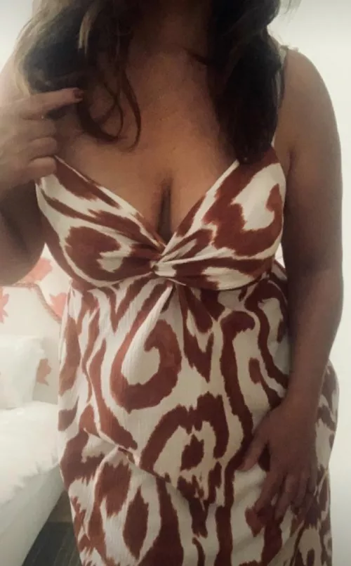 Love this dress 