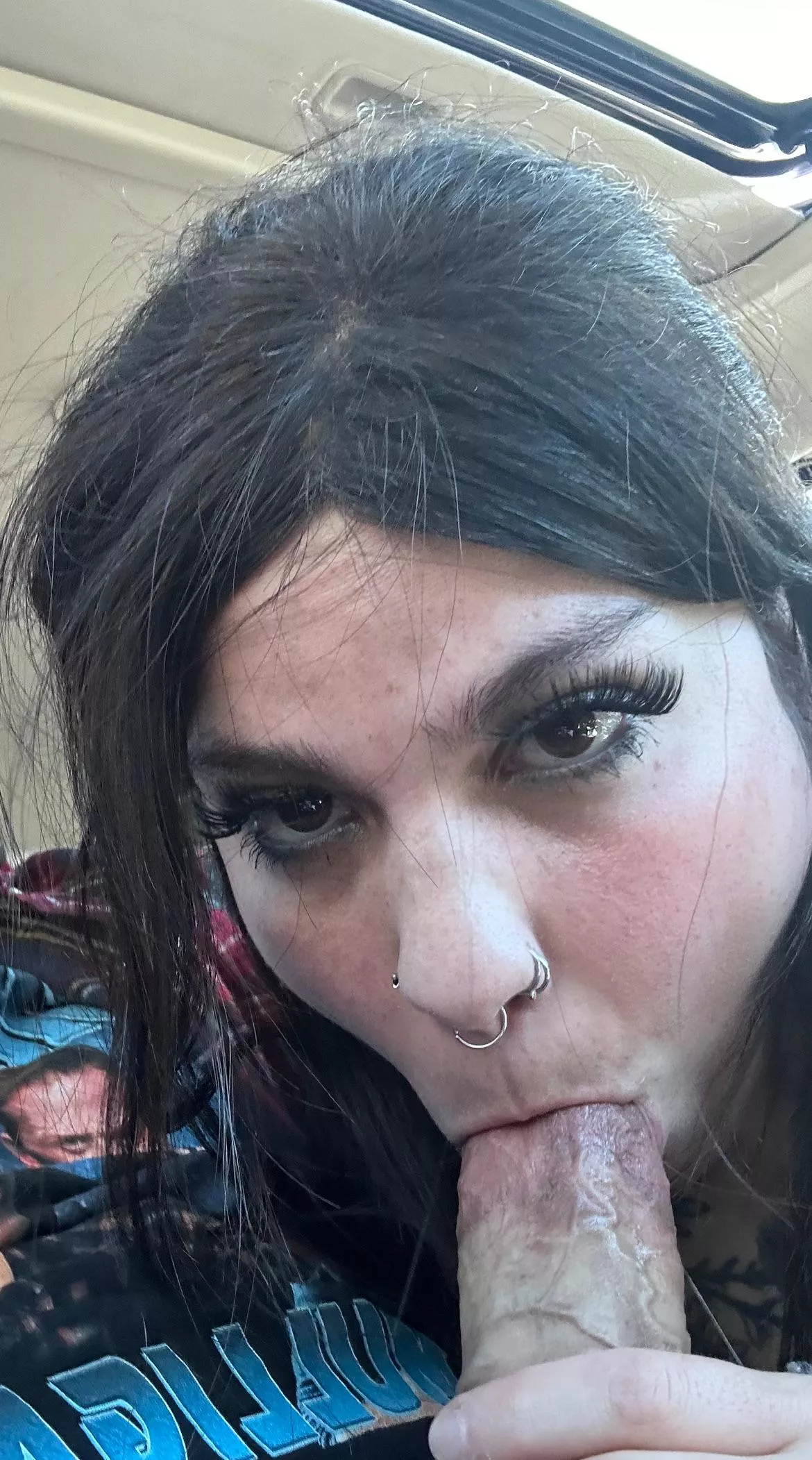 Loving every second of his cock in my mouth 🤤🤤 dreaming for a face fucking again soon 