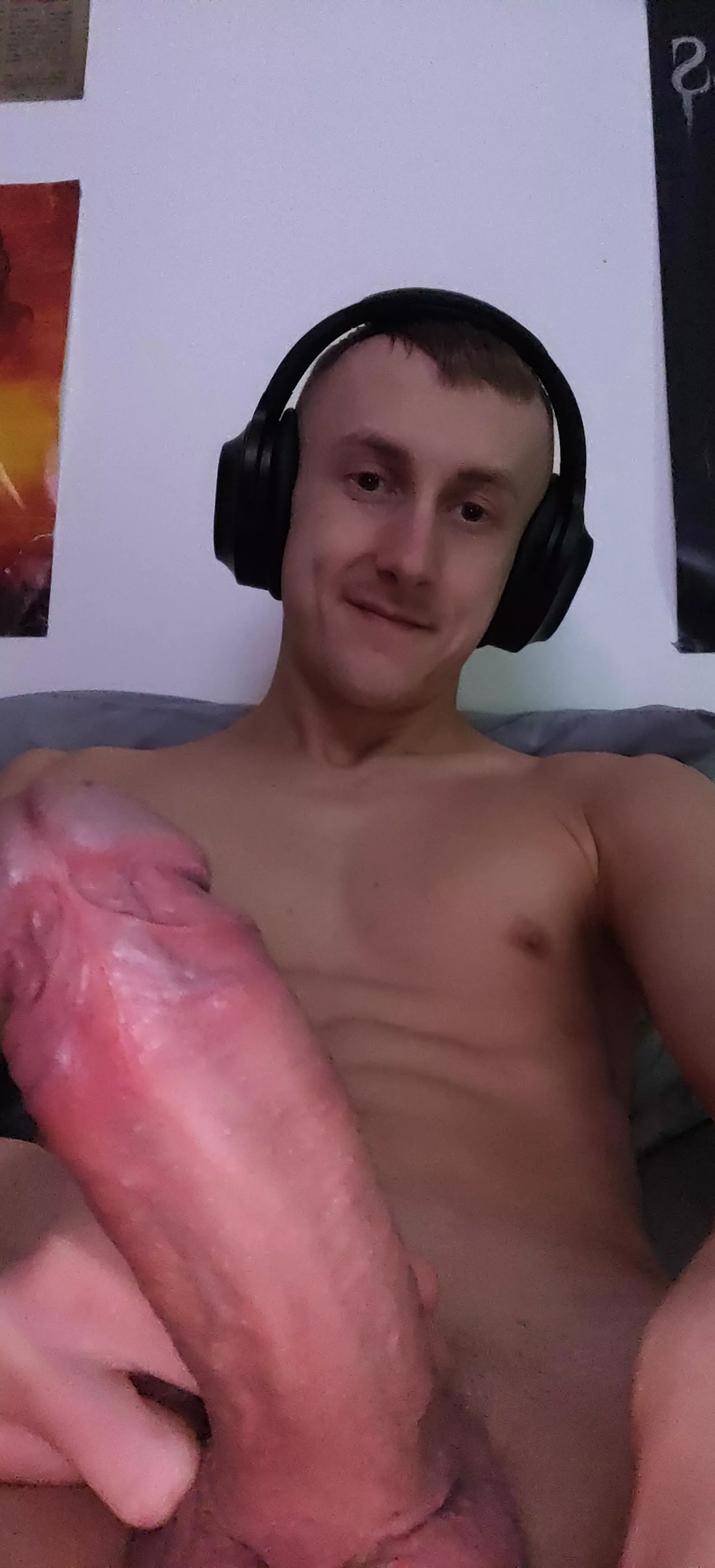 Need help taking care of this while I beat this level 🤭