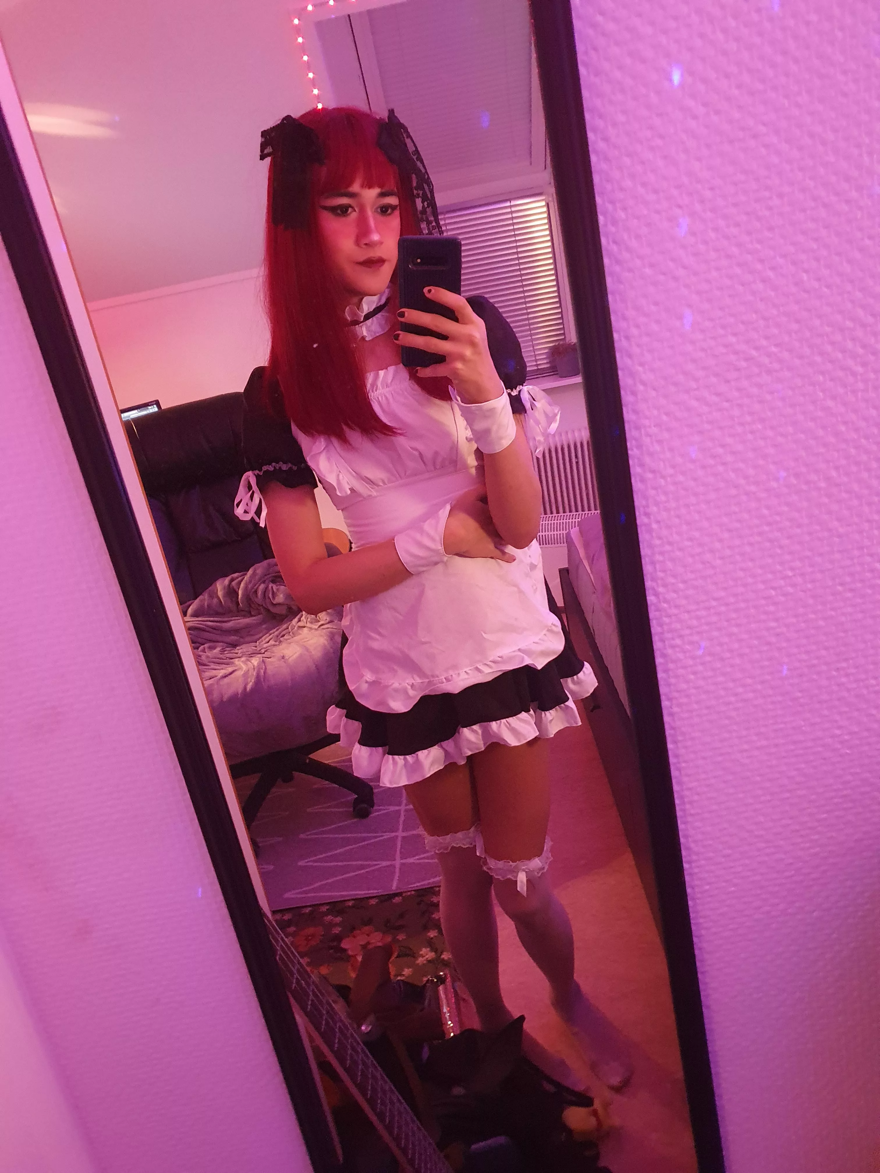 She bought a maid outfit for me 🩷