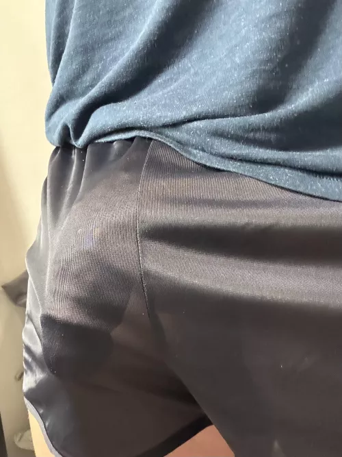 Sooo…. Anyone want to spot me while I do some deadlifts at the gym?