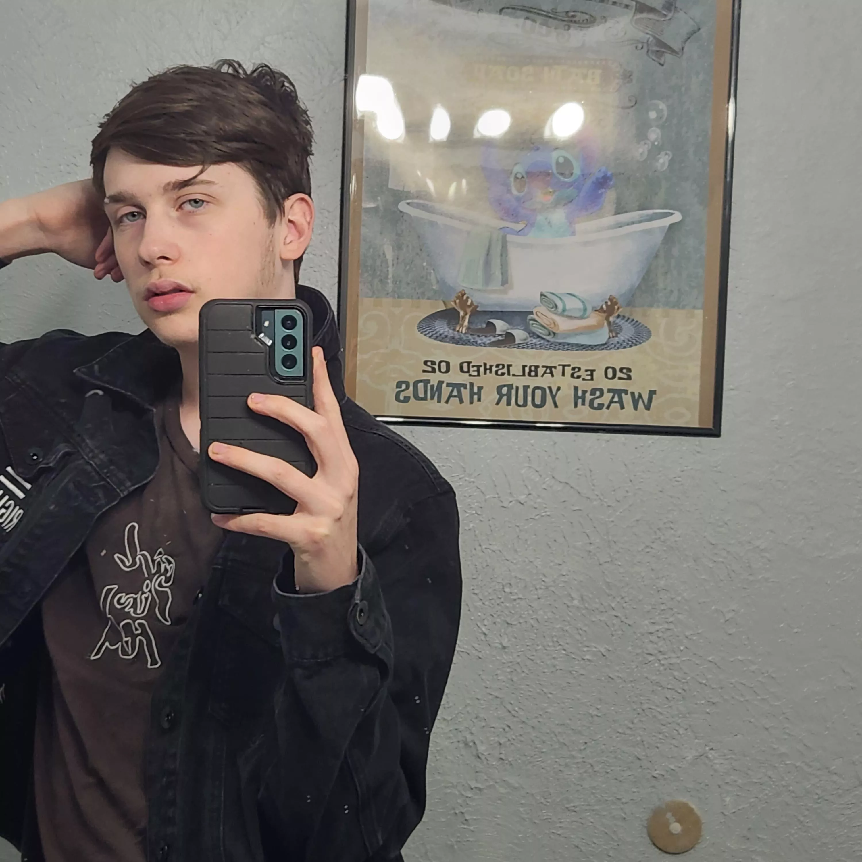 Spending the whole day trying to get Masters. Overwatch is hard qwq