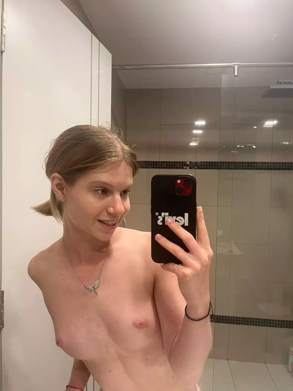 The nipples are barely perceptible, but they too want a passionate kiss.