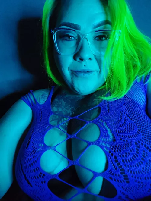 This light makes my hair glow! 