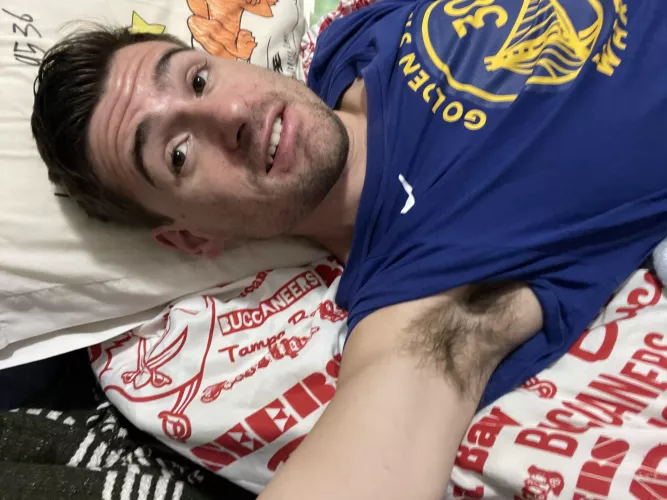 Who would be looking at that armpit