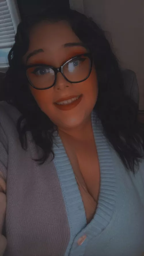 Who’s having a good Easter?? 🐣🐣