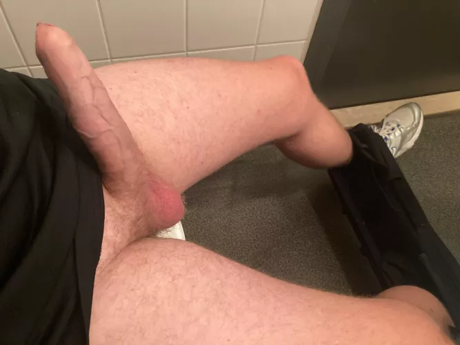 Woof from Sweden - my Swedish cock