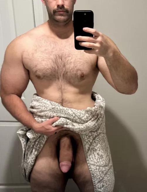 Would you be happy if a Dad with a mustache and thick dick was your neighbor? 