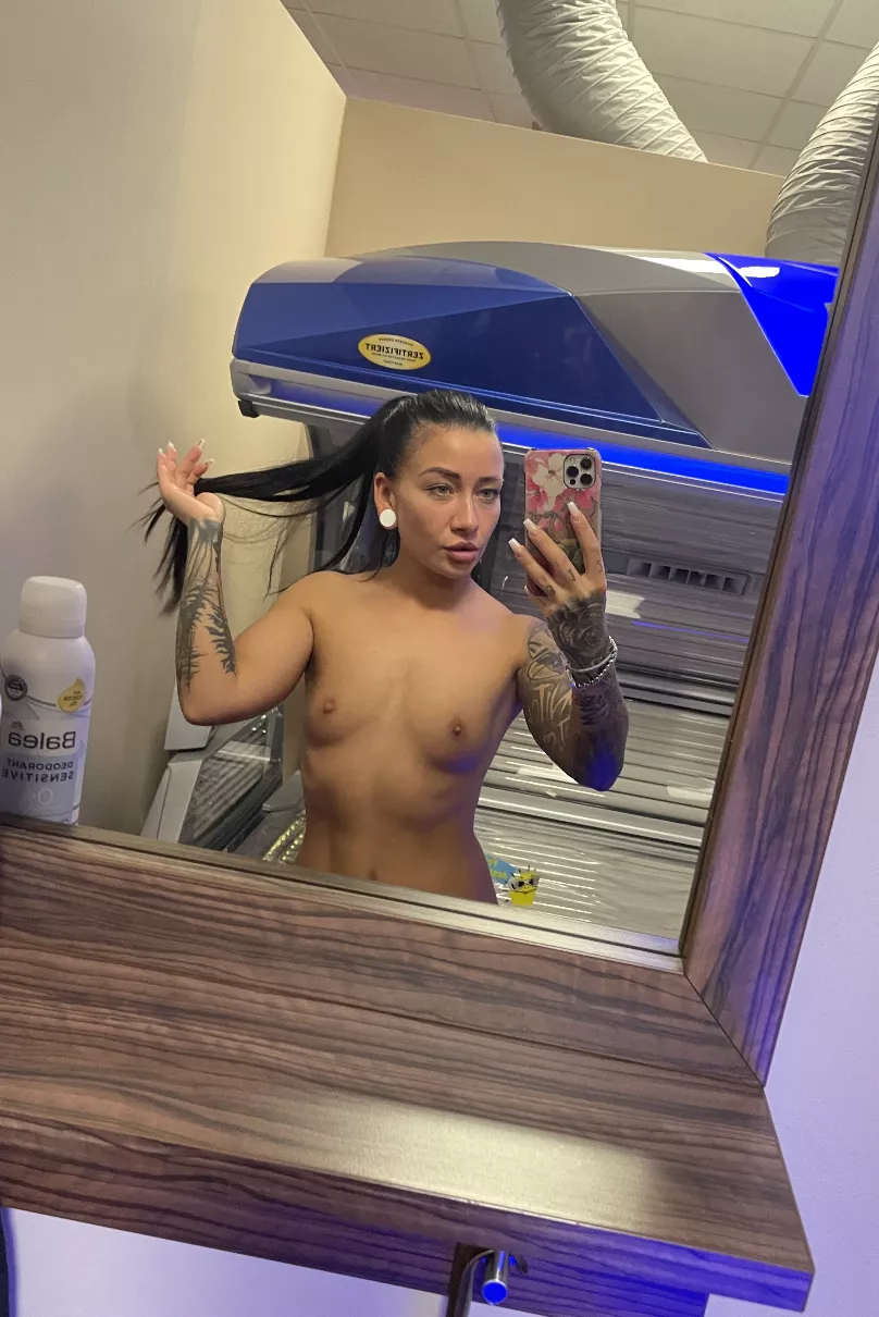 you dont need big and fake tits to have fun