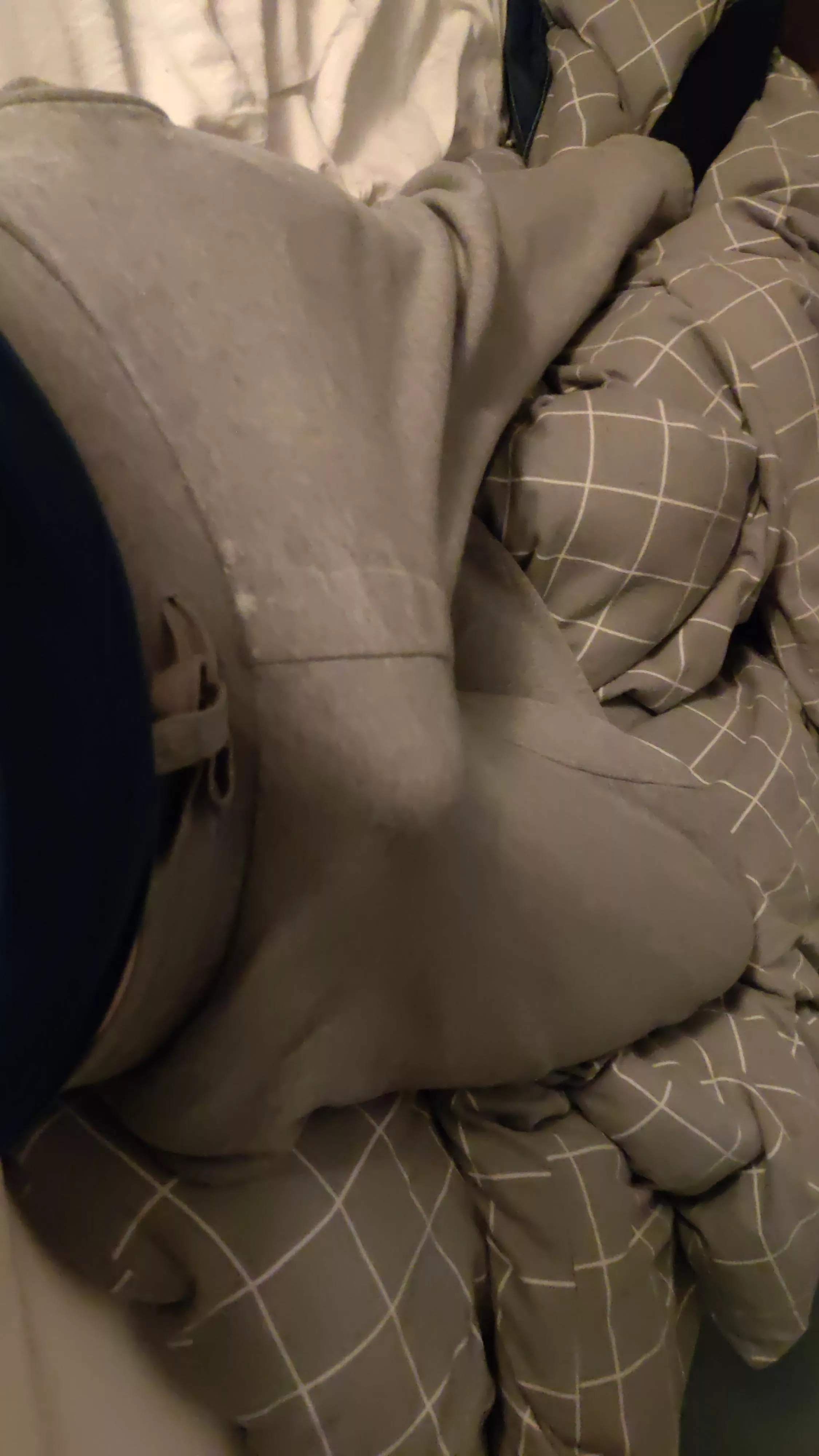 You know what they say about grey sweats... 28[m]