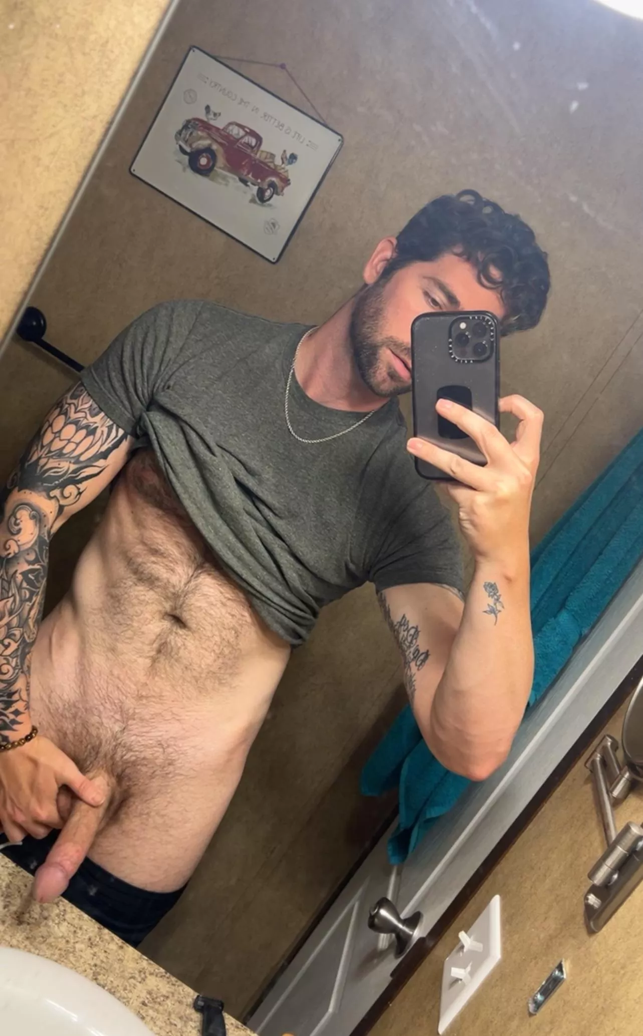 You rub me and I’ll rub you? 