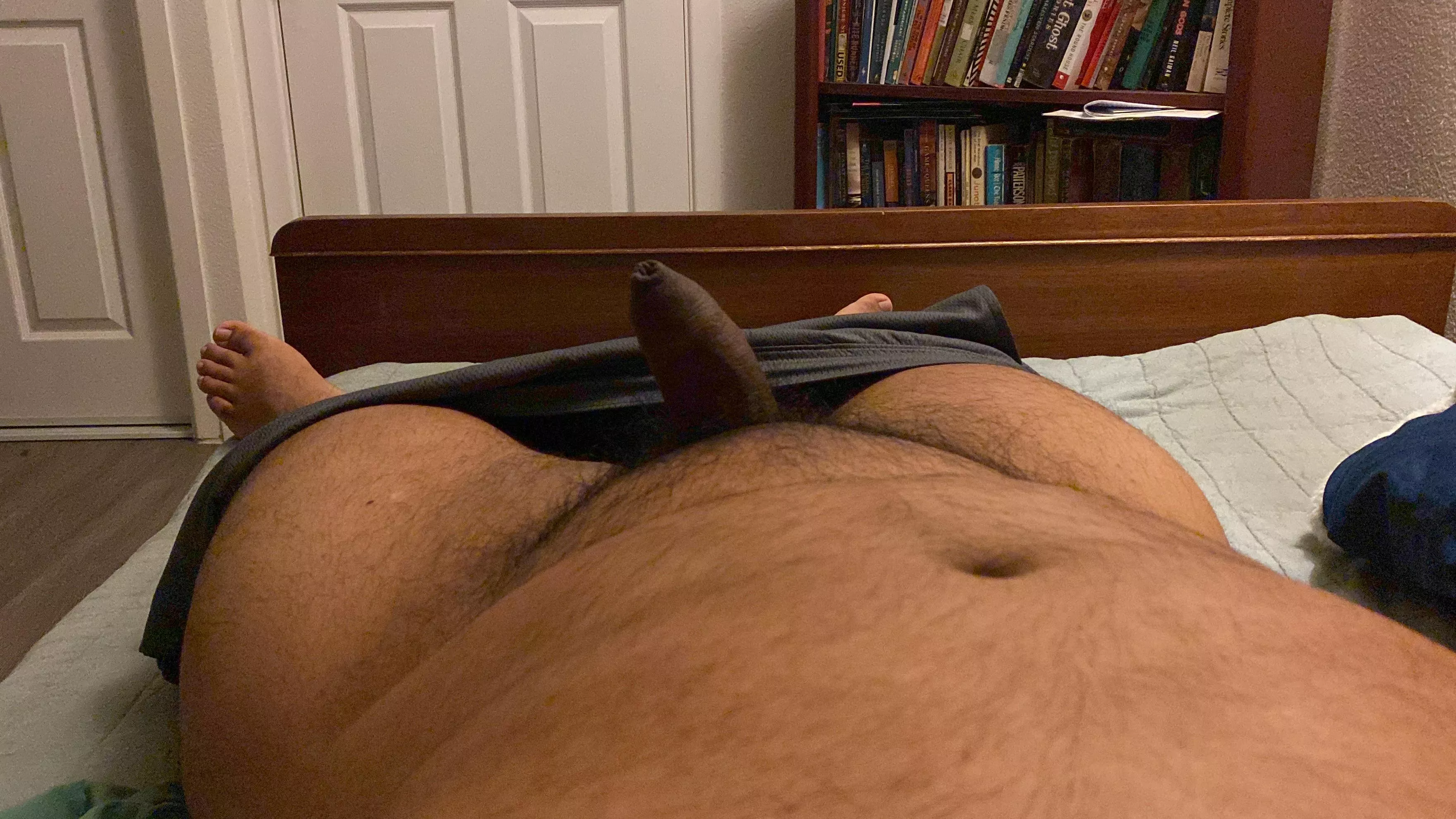 [32] Chub 🐻 daddy any twinks/otters like? 😏