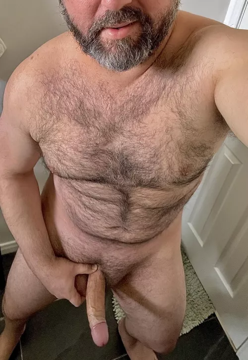 (43), 6’1, 215lbs, 8”, 100% Dad.