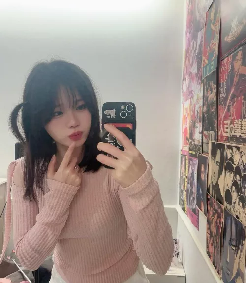 Am I girlfriend material? [F19]