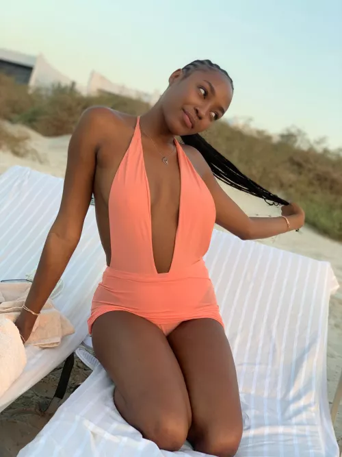 Am I sexy enough to please you?