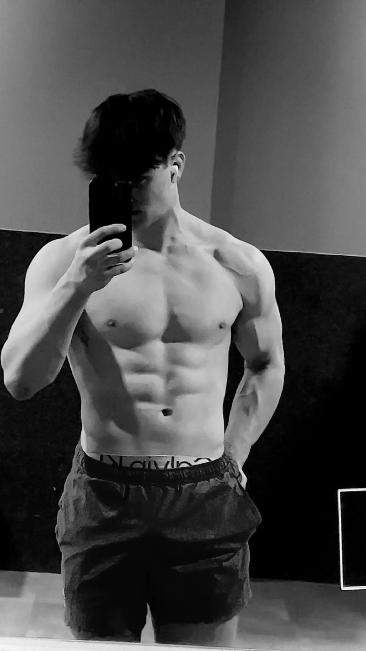 Back after a 7 day ban ;)