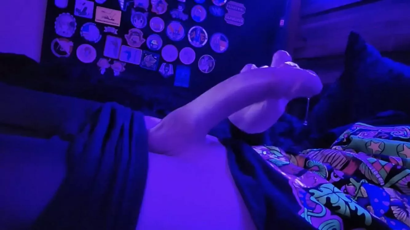 Can you take my 18 old horse cock