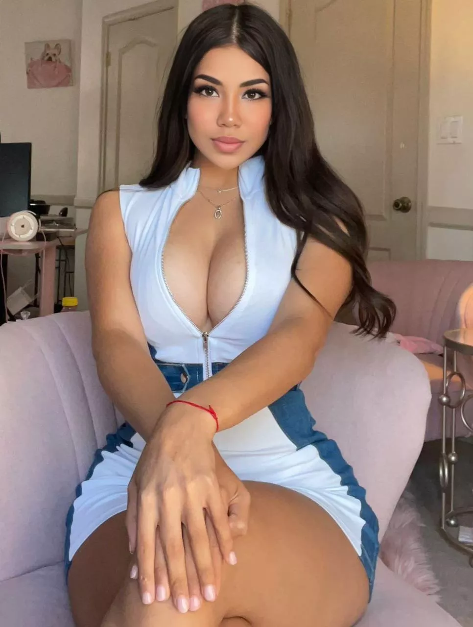 Do I look like a real estate agent in this lol