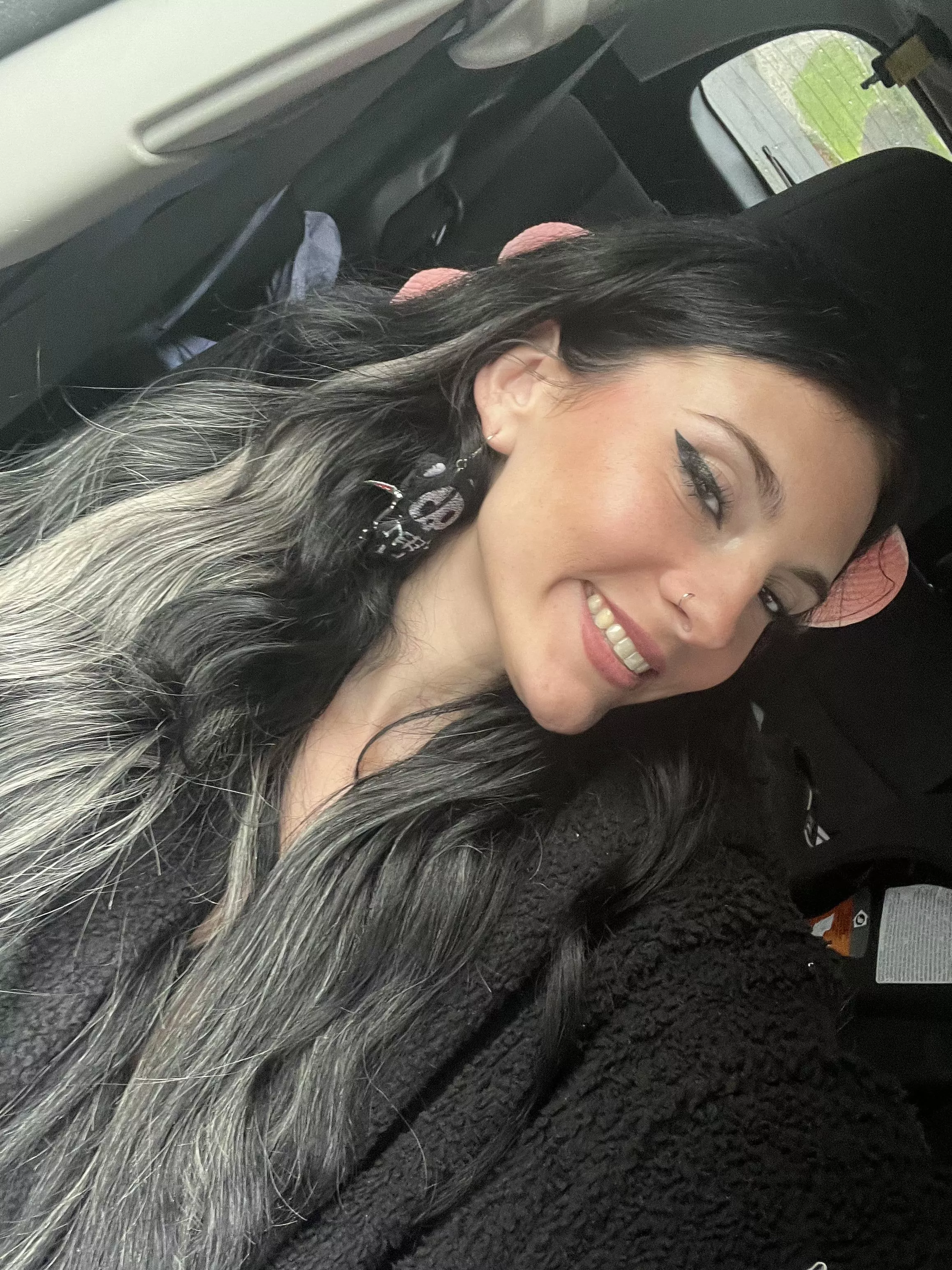 do you like my classy look 19F