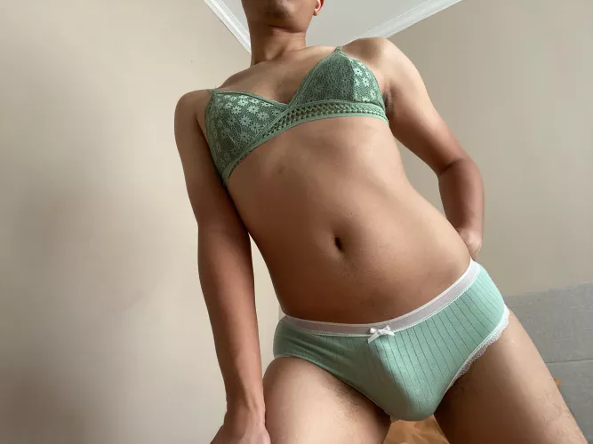Do you like my green set?