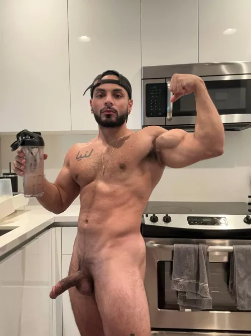 Don’t have a kink? No worries wana try my pee?