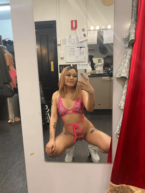 Fuck me, date me or marry me? Choose one