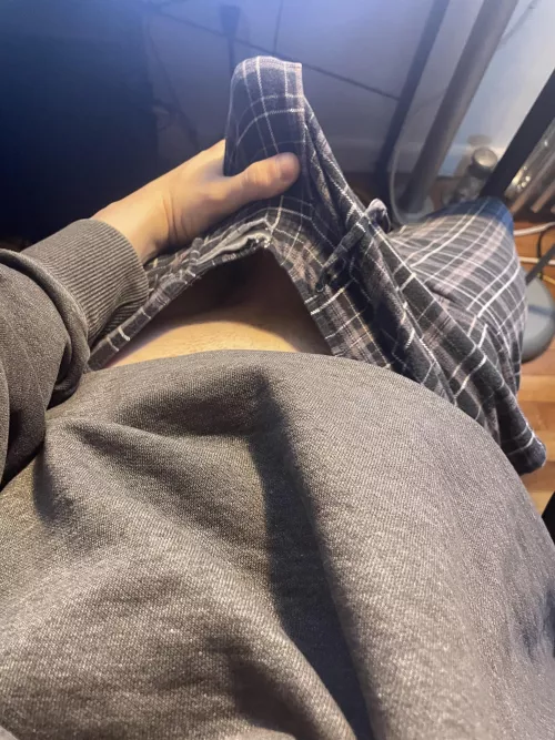 Gonna rip through my pants 