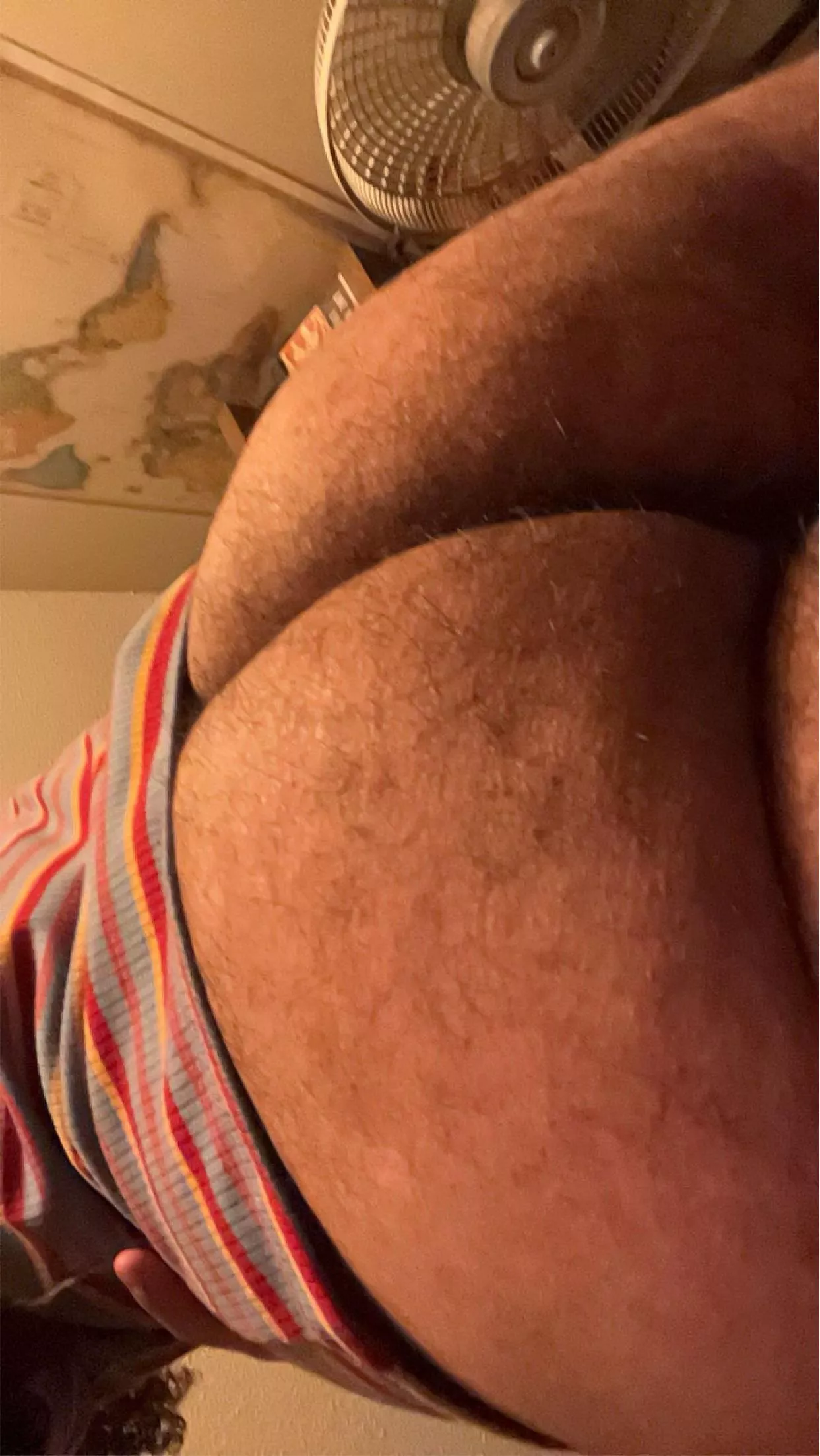 HMU ( haven’t shaved yet sorry ) 