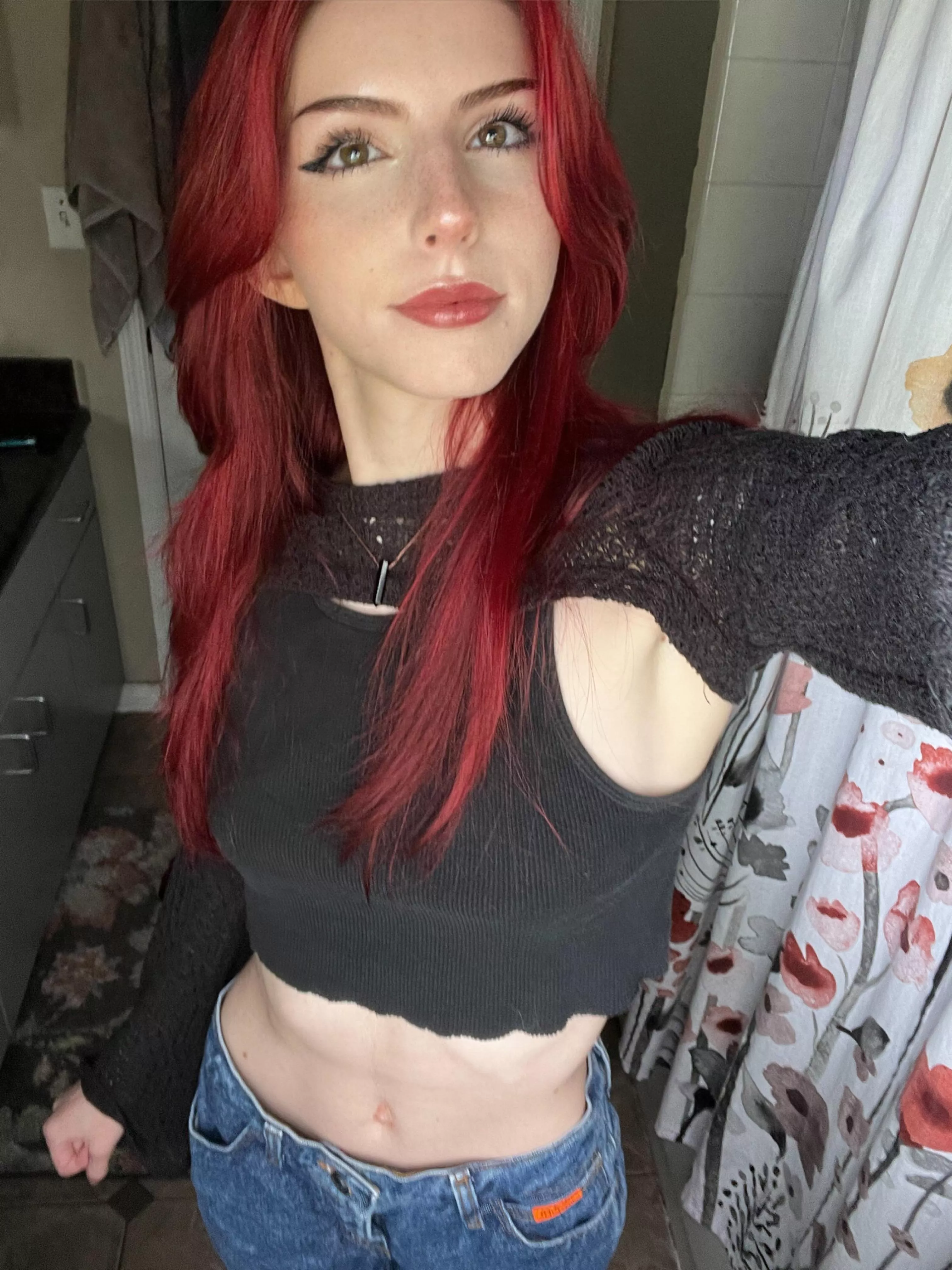 hopefully you don’t mind me showing off my tummy for you