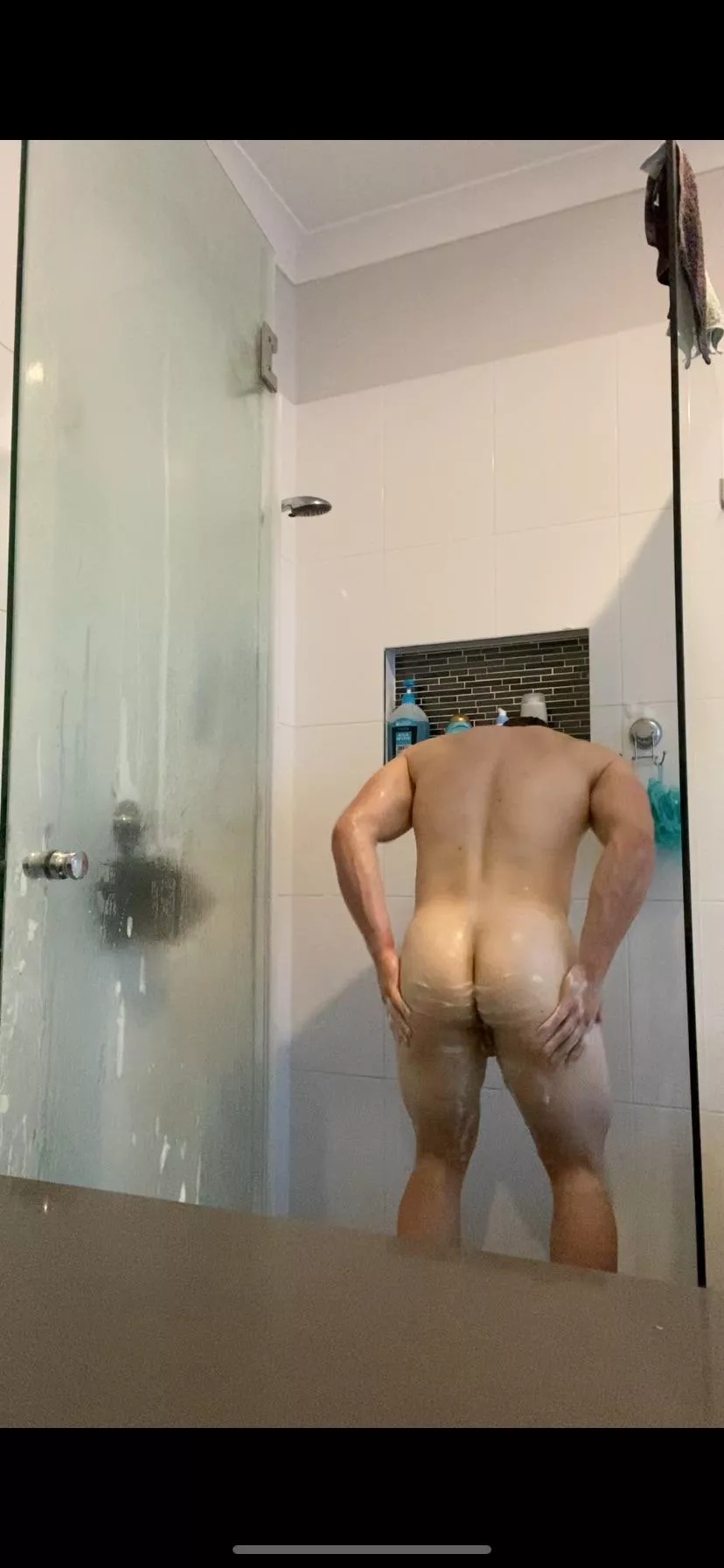 How do my glutes look? 👀