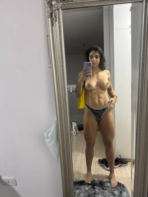 How important are abs in a comp to you?