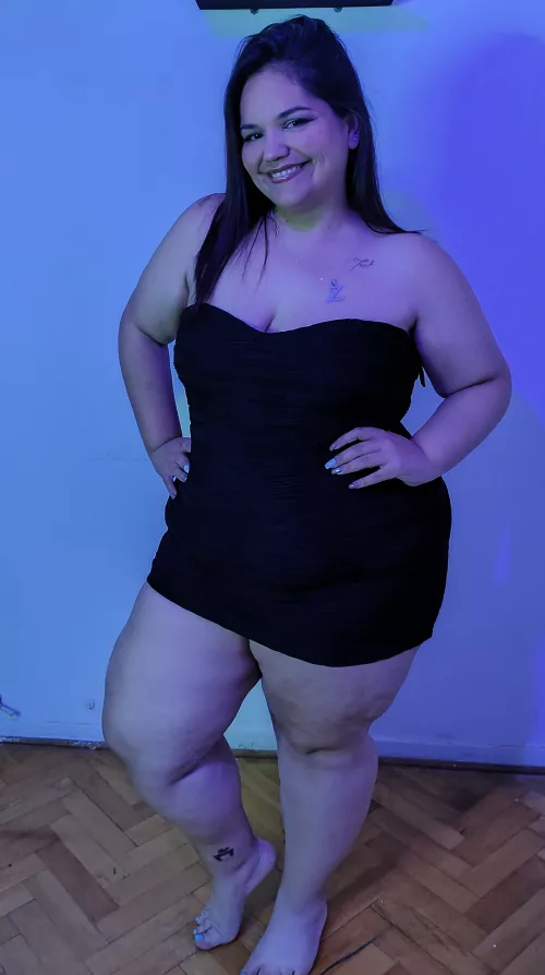 I feel beautiful and Sexy! My curves are magical! 