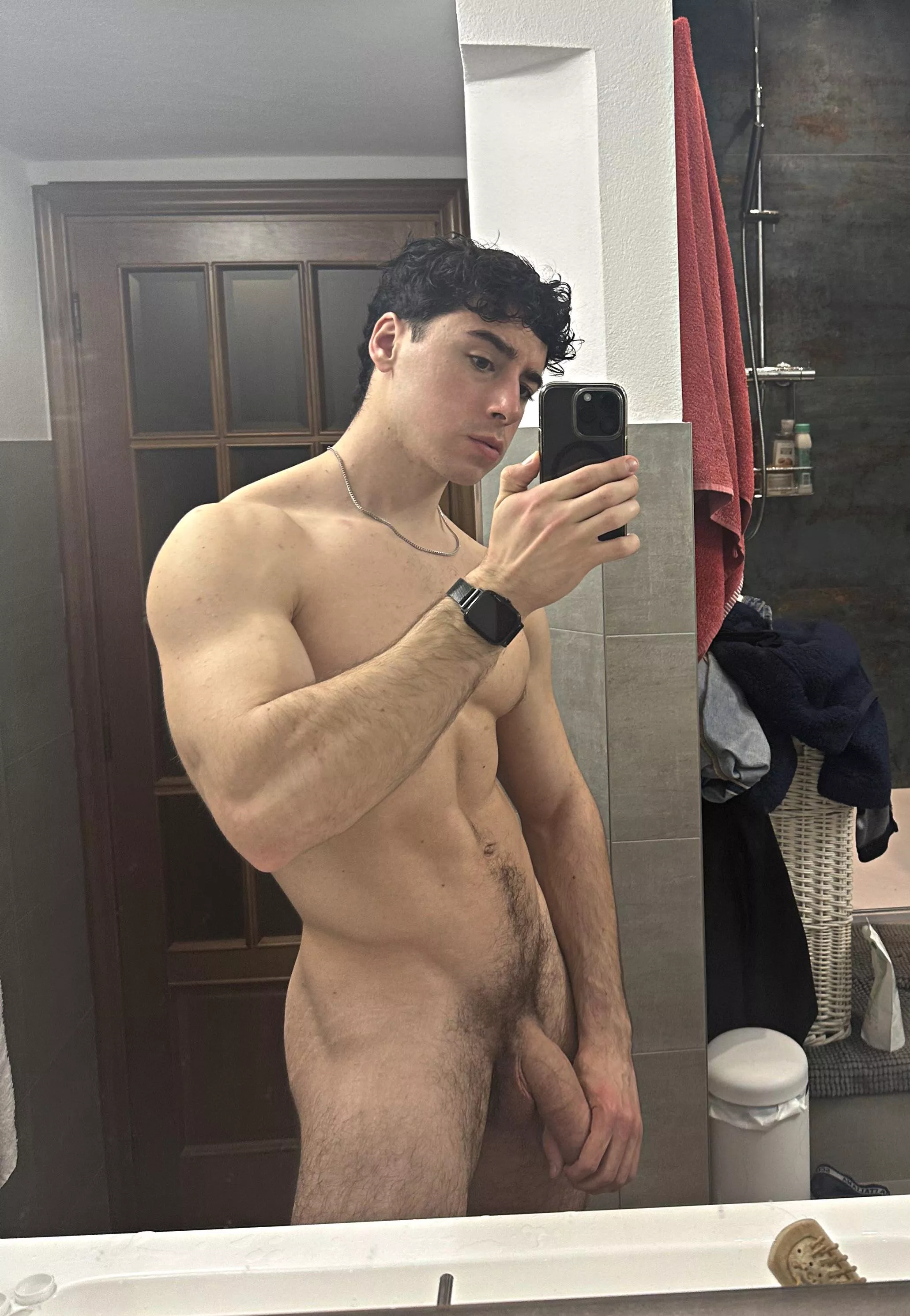 I like the bush but i feel like no guy will want it