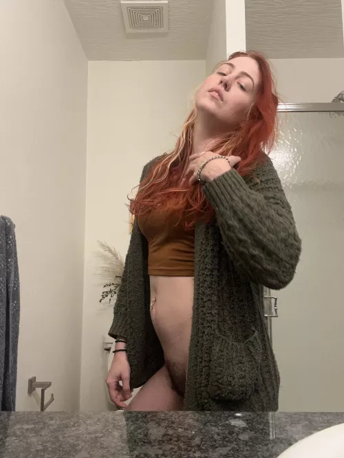 I need my [h]airy pussy in someones face