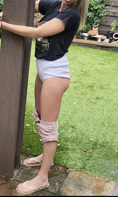 I was ziptied, pantsed and wedgied! I'm so humiliated!!! 😭😭😩