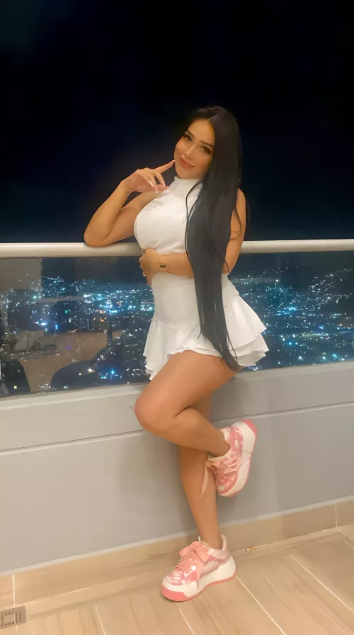 i'm ruining the view but nevermind 😂