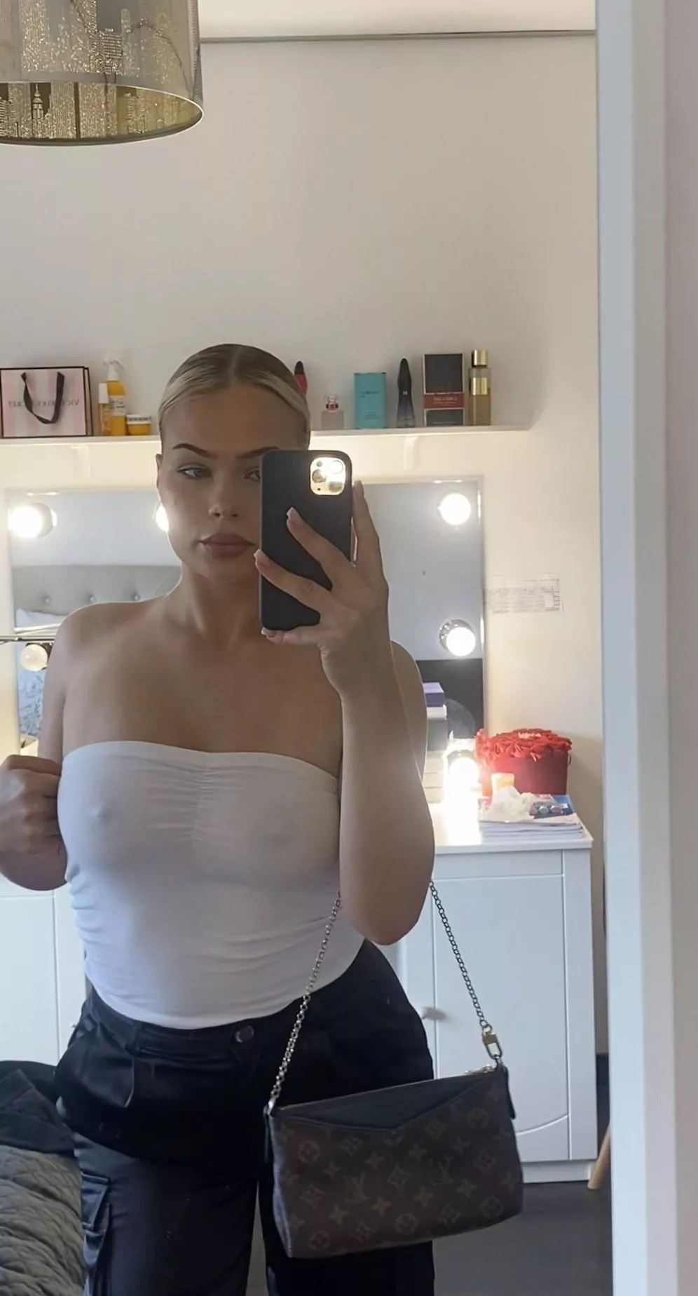 Is it too flashy or perfectly sexy