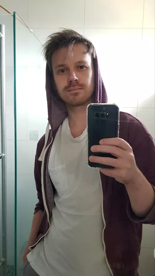 Looking appropriately scruffy for my 11th cake day