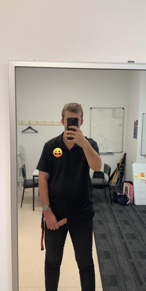 (M) Naughty on my break 😈