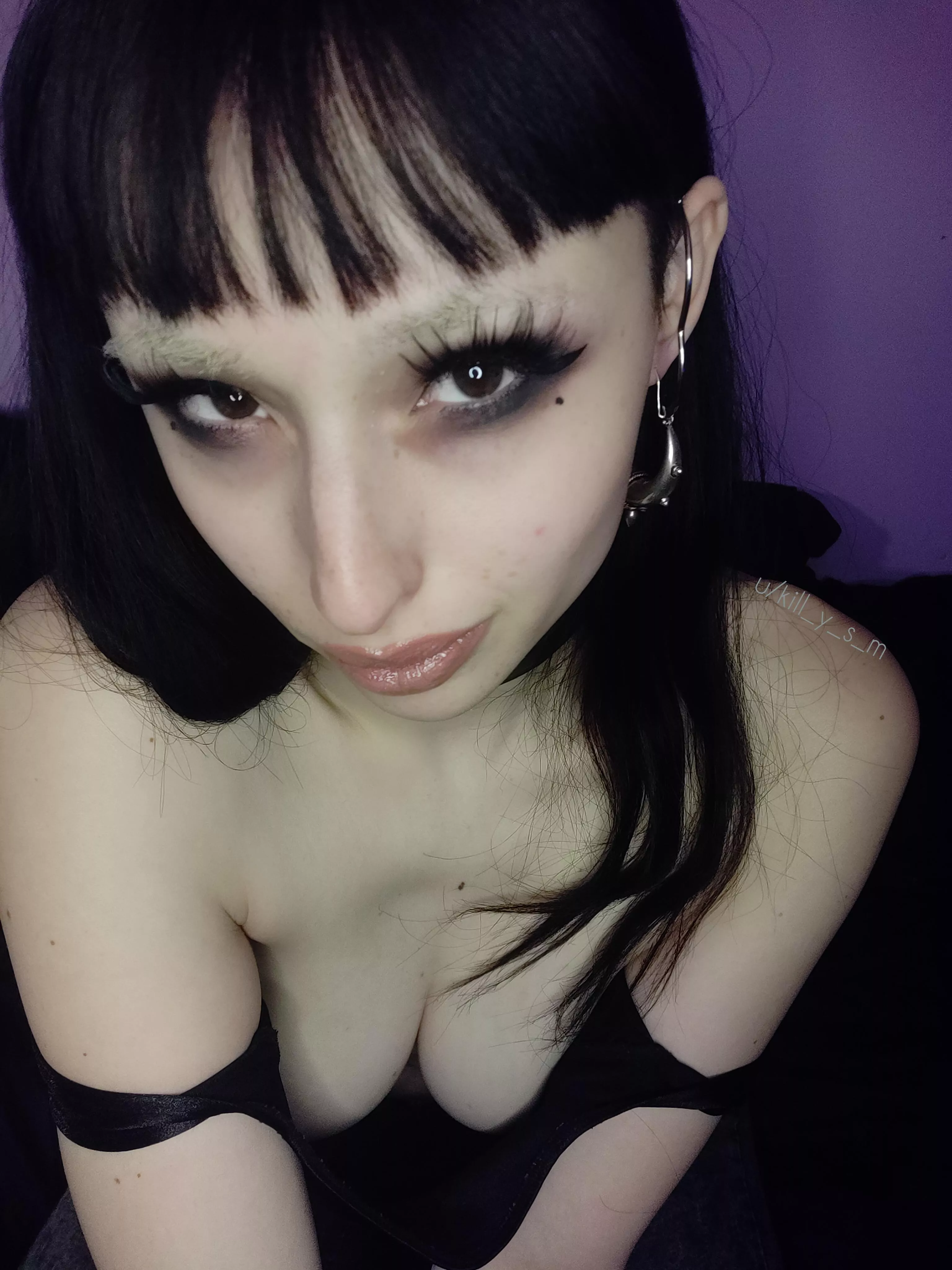 My eyes are down there 