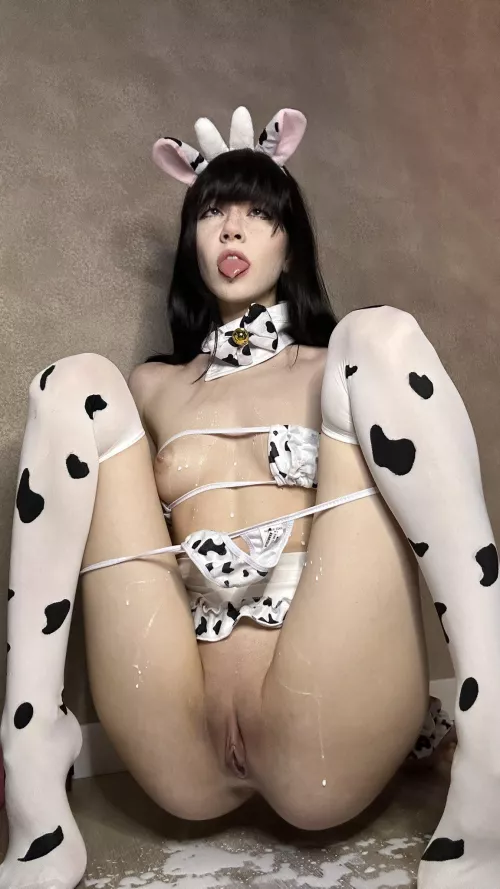 My tits aren't that big, but they'll give you plenty of milk