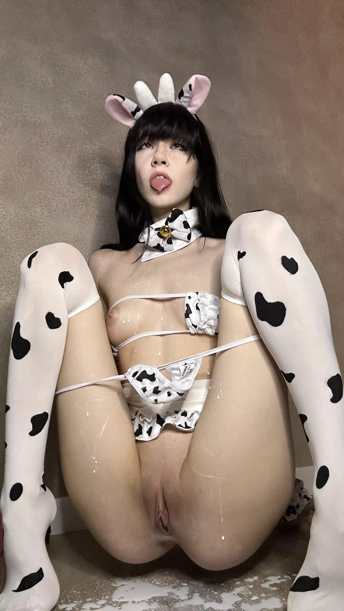 My tits aren't that big, but they'll give you plenty of milk