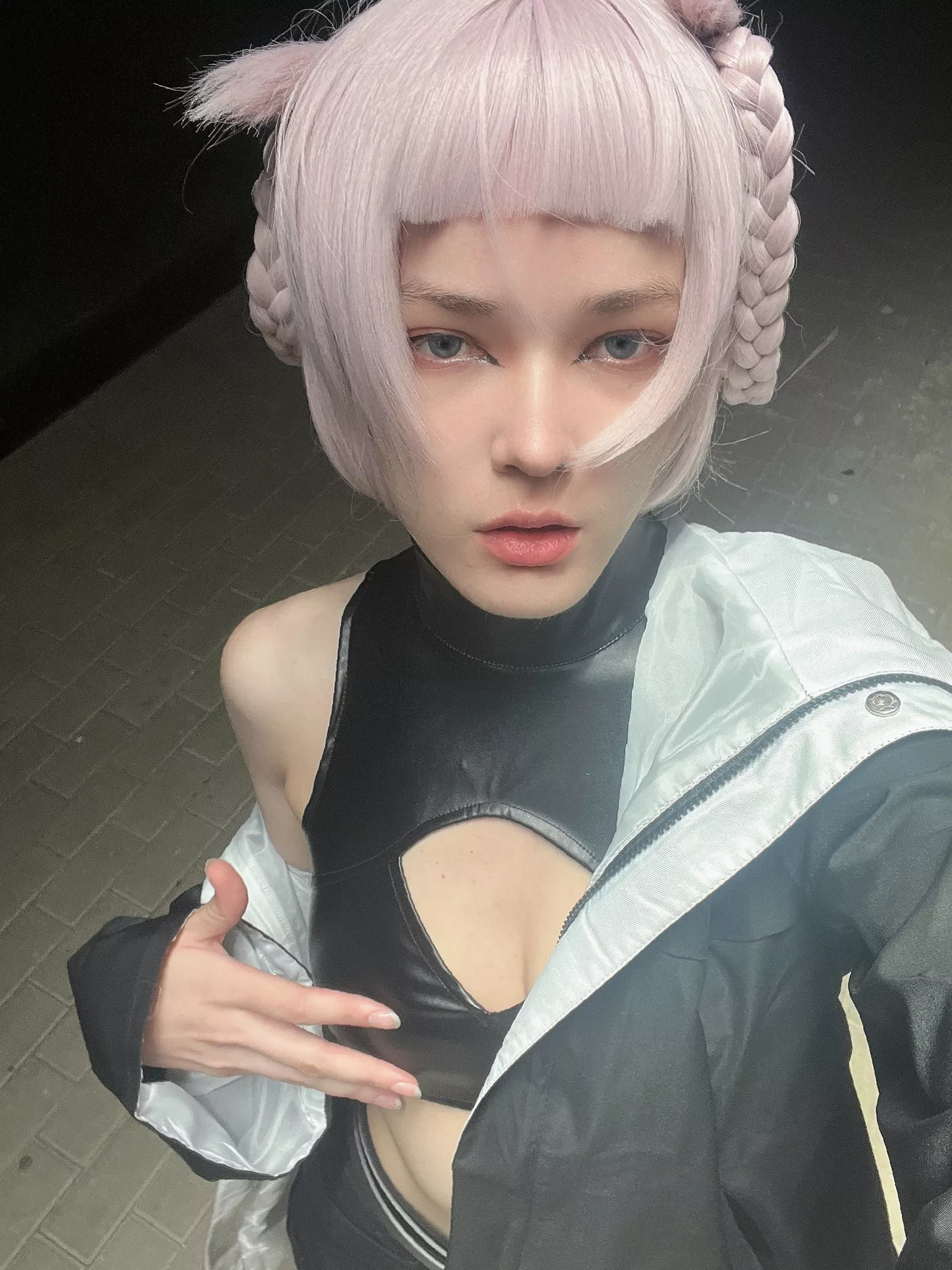 Nazuna Nanakusa by (dotxavi) [Call of the Night]