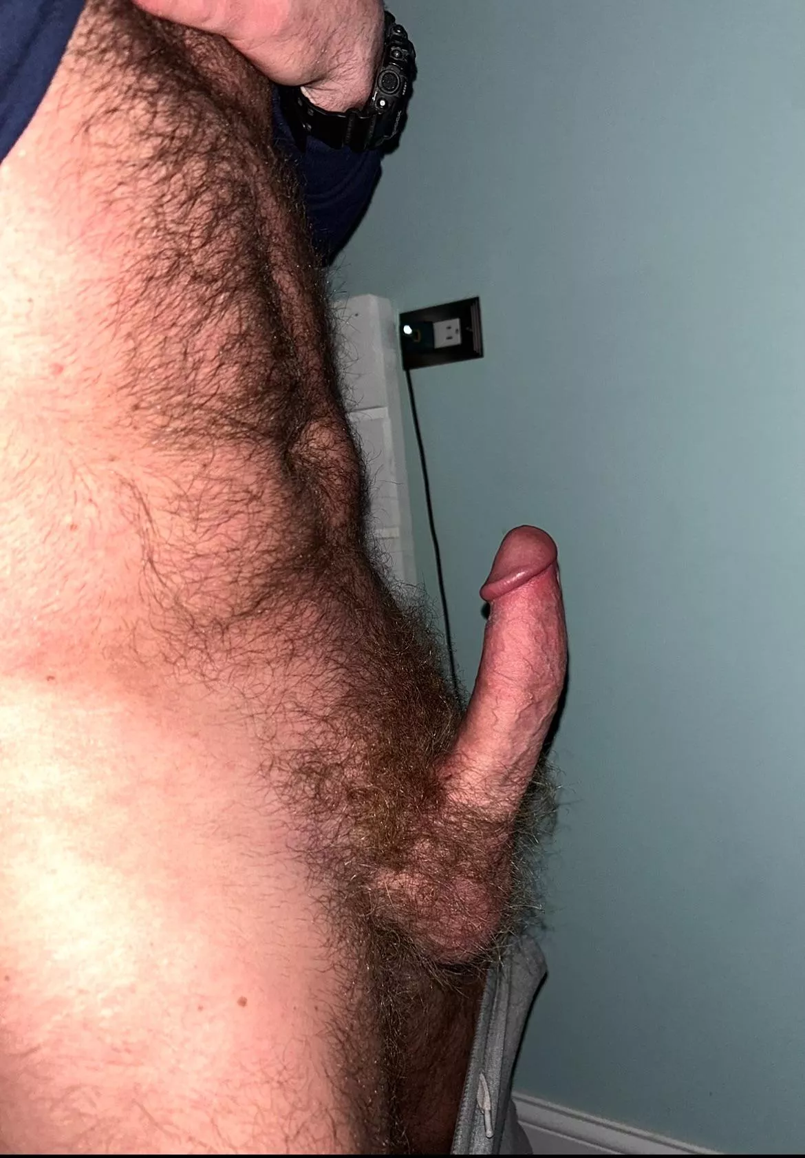 No razors are seen in this picture