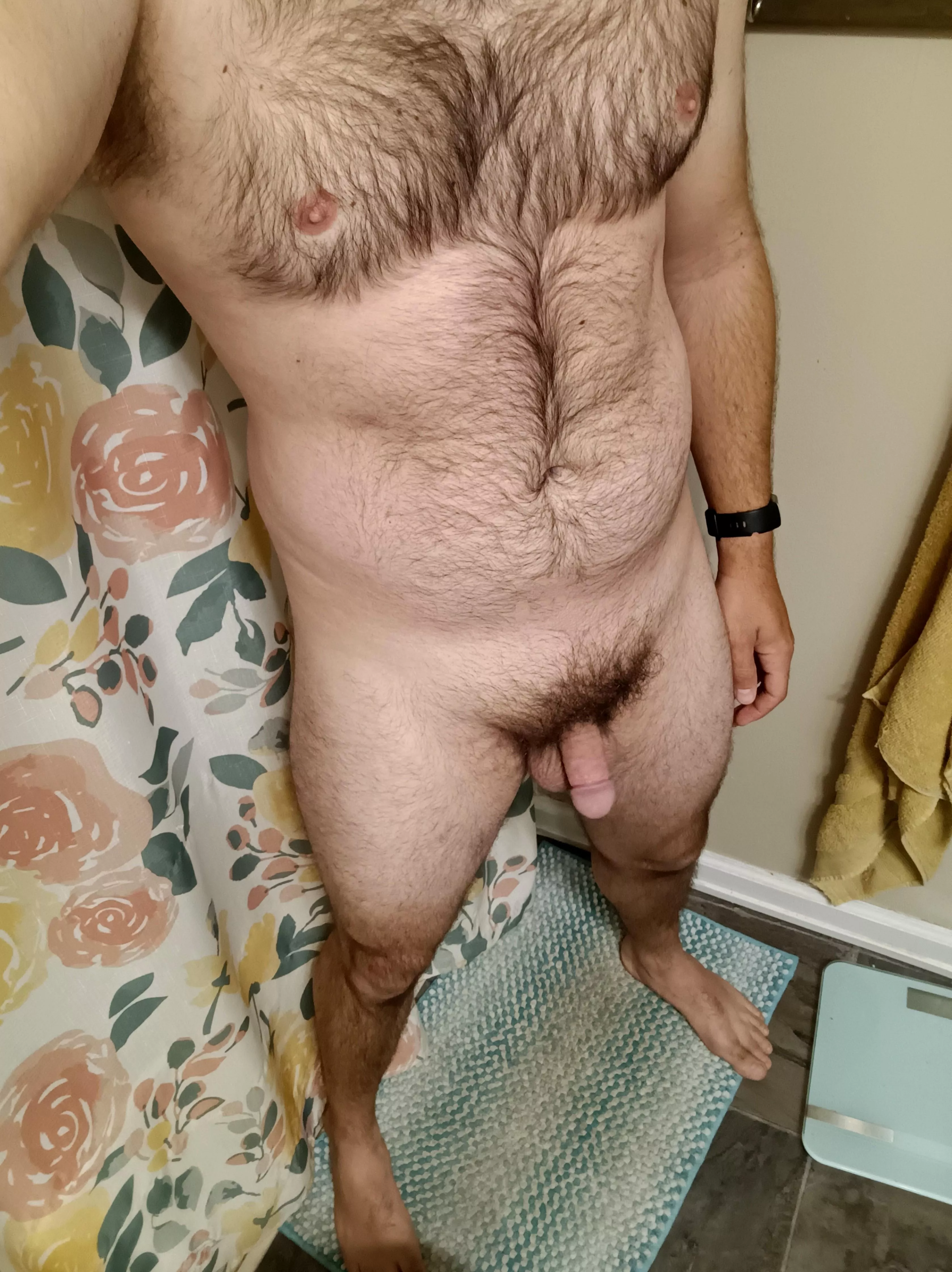 Not sure about insanely but I'm pretty hairy (36)