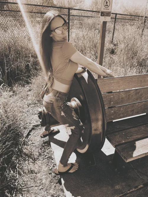 Outdoor riding this big pole 