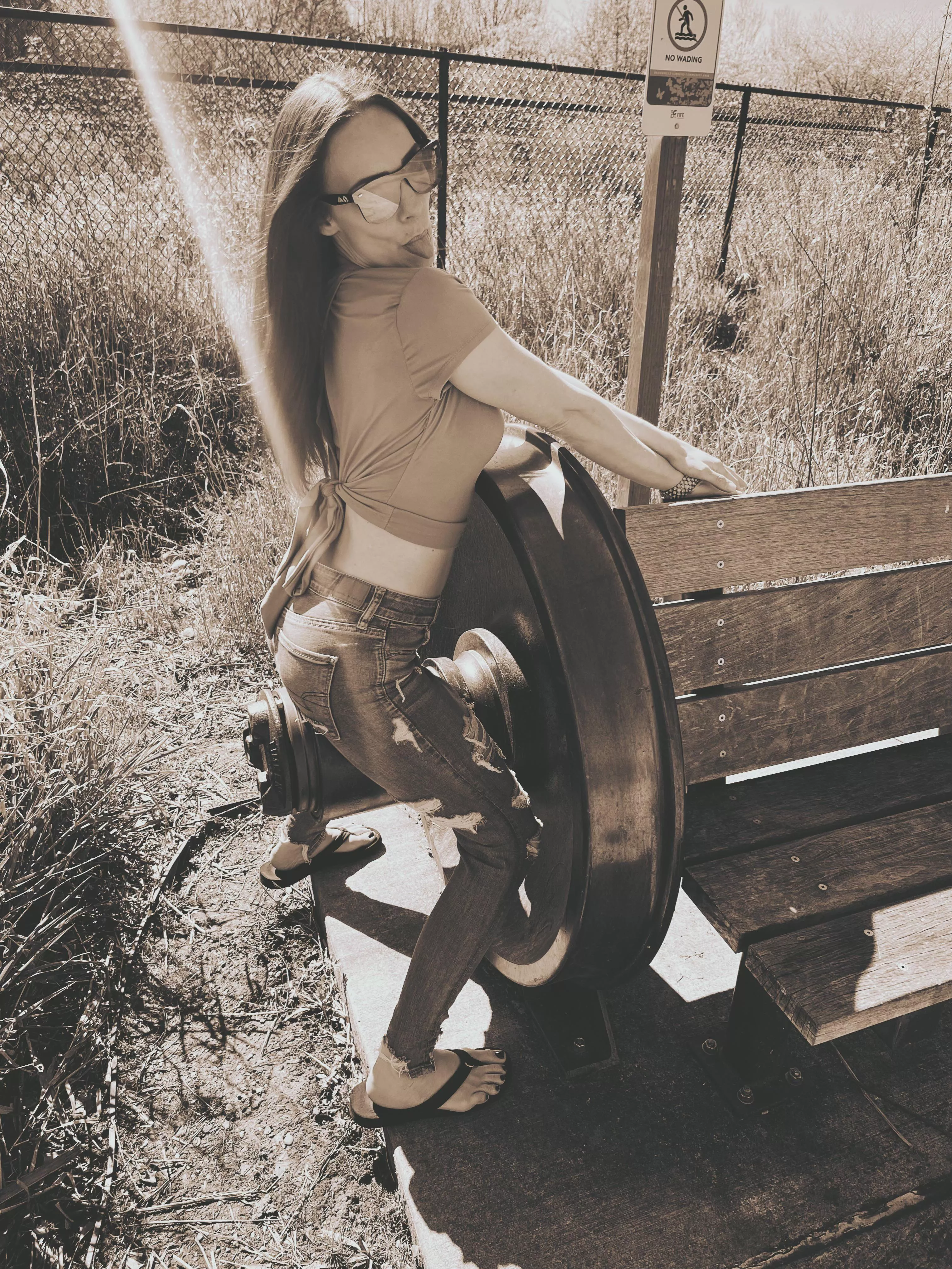 Outdoor riding this big pole 