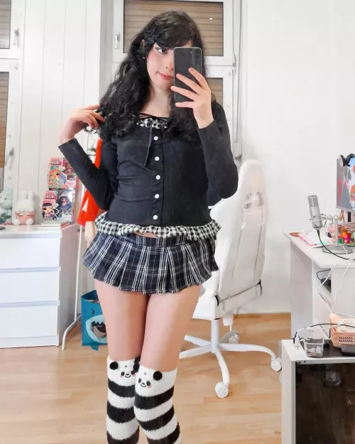 People have told me that I have a girly body 🙈